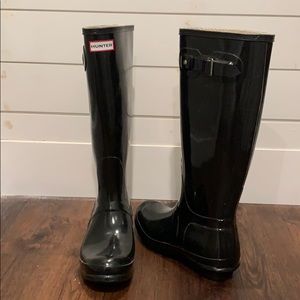 Original Tall Glossy Hunter Rain Boots NWOT